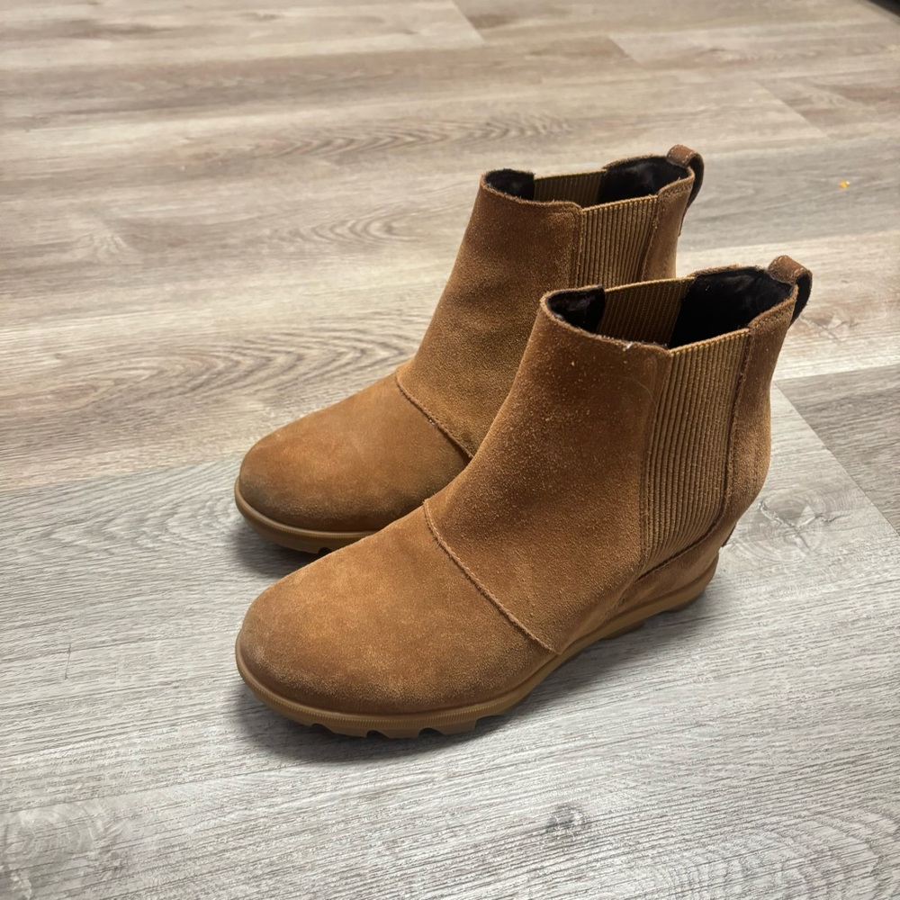 JOAN OF ARCTIC II WEDGE CHELSEA SNOW BOOT - Picture 4 of 9